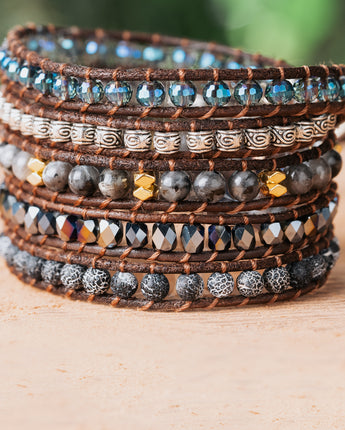 Natural five leather strap bracelet with black and silver natural stones 